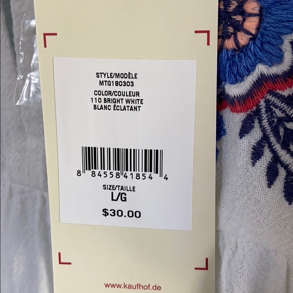 White ruffled elegant shirt with floral accents - Picture 5 of 5